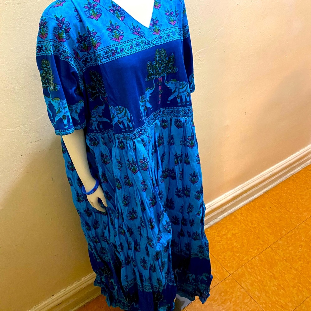 Blue Blouse (Elephant style) - Picture 1 of 4
